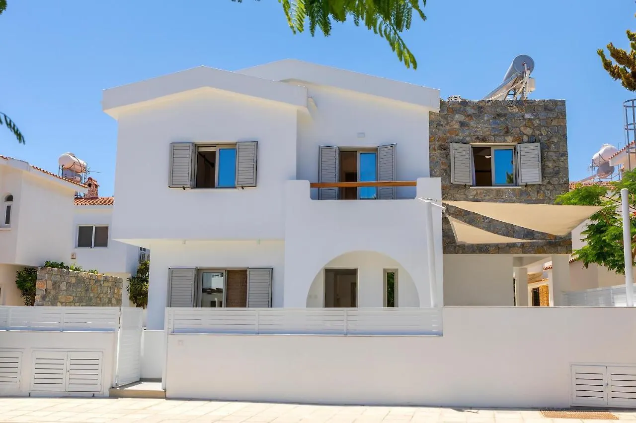 Protaras Rose By The Sea Villa 0*,